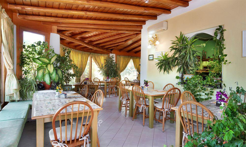 Hotel Residence Mendolita Lipari  Bagian luar foto