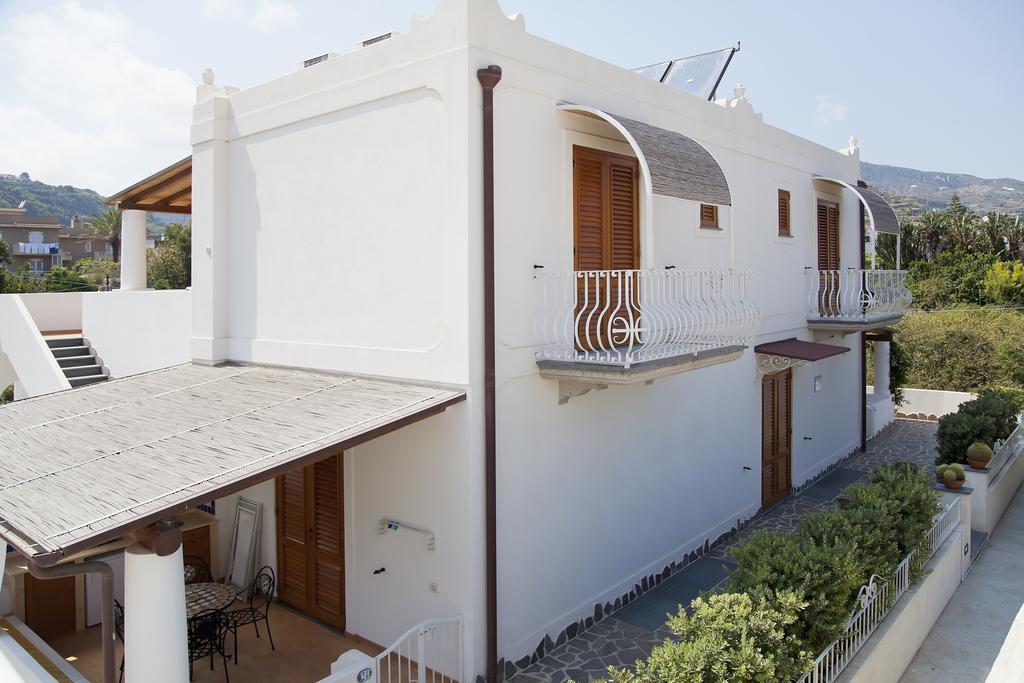 Hotel Residence Mendolita Lipari  Bagian luar foto