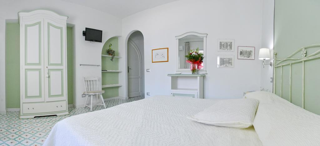 Hotel Residence Mendolita Lipari  Bagian luar foto