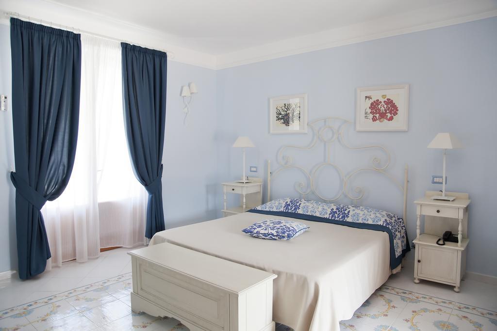 Hotel Residence Mendolita Lipari  Bagian luar foto